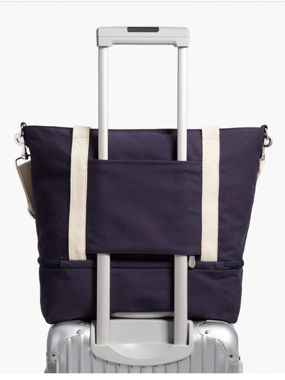 LO & Sons Catalina Deluxe Tote - NWOT organic cotton